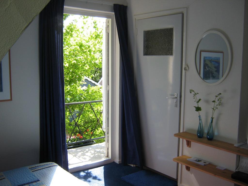 B&B De Esdoorn Norg Rum bild